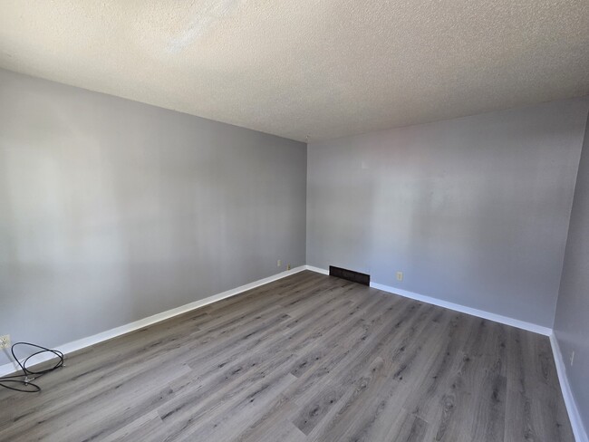 property at 811 W 3rd St