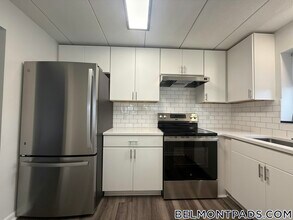 55 Hill Rd, Unit 202 in Belmont, MA - Building Photo - Building Photo