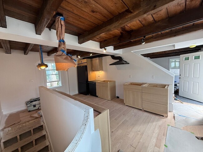 7R Washington St, Unit 2 in Gloucester, MA - Building Photo - Building Photo