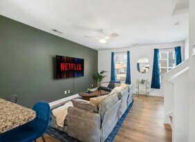 4118 Bunker Dr in Charlotte, NC - Building Photo