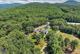 7 Roberts Cove Rd in Alton, NH - Building Photo - Building Photo