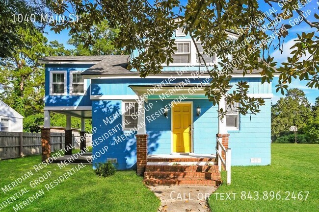 property at 1040 Main St