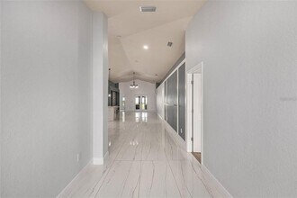 14442 Haddon Mist Dr in Wimauma, FL - Building Photo - Building Photo