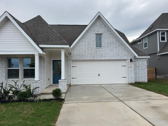 418 Keefer in Kyle, TX - Foto de edificio - Building Photo