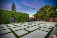 5630 Gentry Ave in Los Angeles, CA - Building Photo - Building Photo