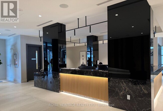 2545 Simcoe St N in Oshawa, ON - Building Photo - Building Photo