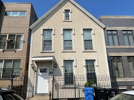 1708 S Clinton St, Unit #2 in Chicago, IL - Building Photo