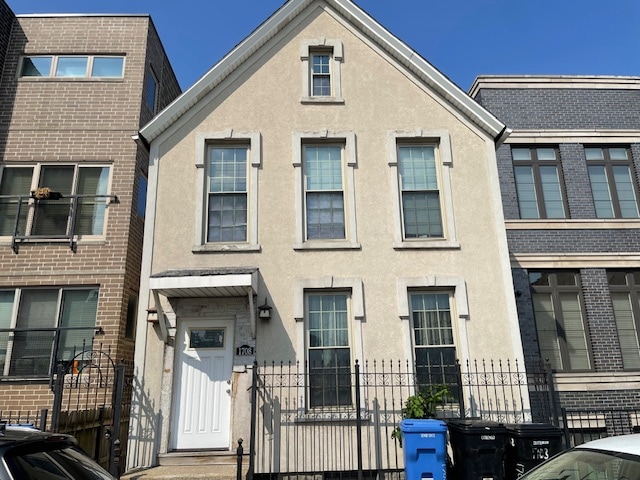 1708 S Clinton St, Unit #2