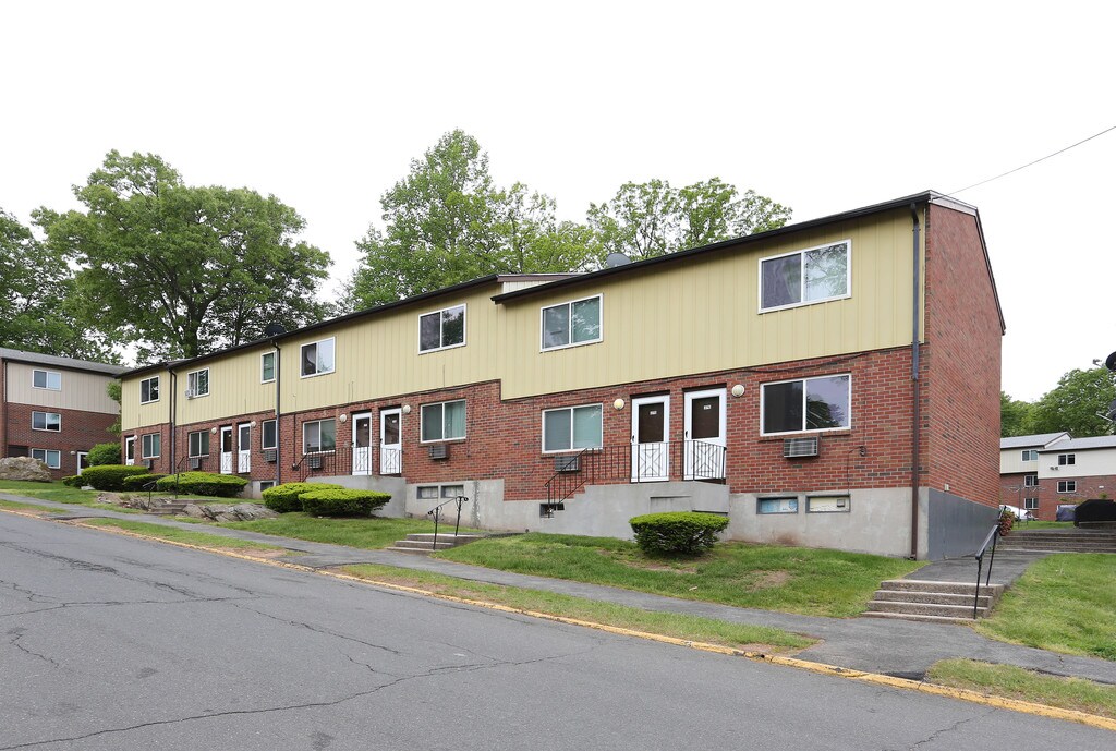 Woodbury Apartments Middletown, CT Apartments For Rent