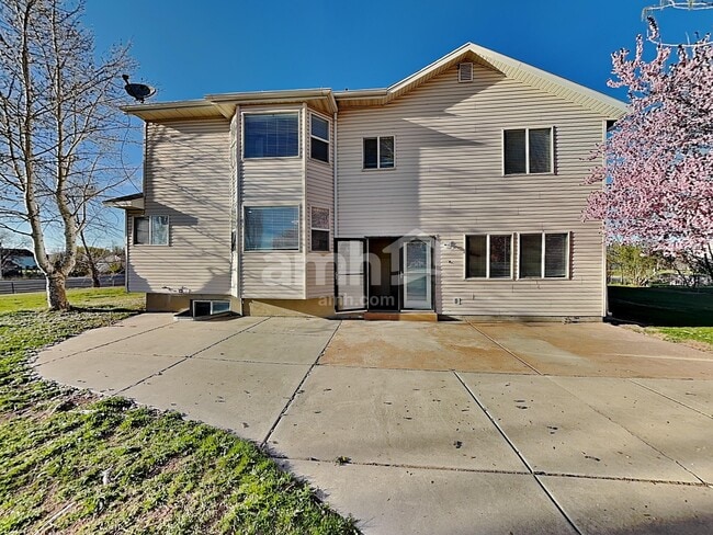 property at 4679 W 4350 S