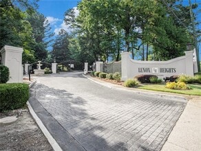 3307 Pine Heights Dr NE in Atlanta, GA - Building Photo - Building Photo