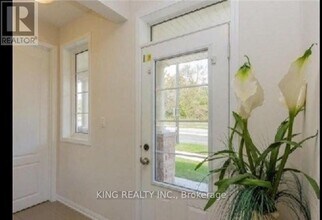 74 Veterans Drive in Brampton, ON - Building Photo - Building Photo