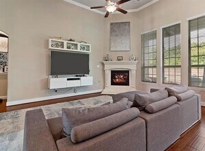 800 Gray Hawk Ln in Euless, TX - Building Photo - Building Photo