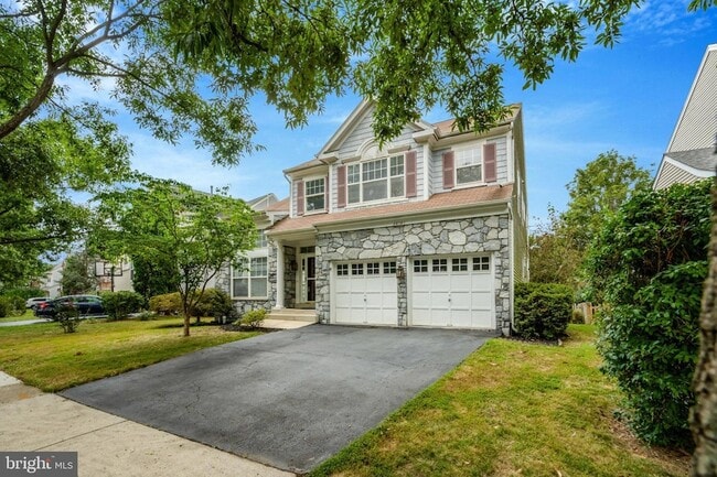 26161 Rachel Hill Dr in Chantilly, VA - Building Photo - Building Photo