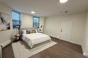 530 Massachusetts Ave, Unit 1 in Boston, MA - Building Photo