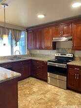 95-242-242 Hoeu Pl in Mililani, HI - Building Photo - Building Photo