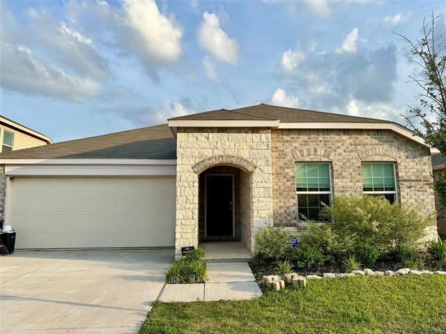 property at 937 Dressage Dr