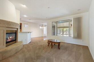 145 Northfield Ct in Lincoln, CA - Building Photo - Building Photo