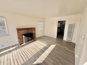 5302 Churchward St in San Diego, CA - Building Photo - Building Photo