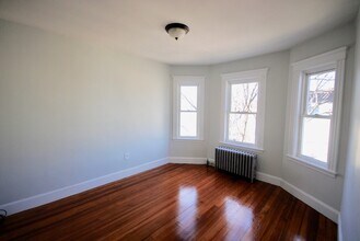 15 Cawfield St, Unit 1 in Boston, MA - Building Photo - Building Photo