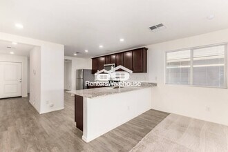 25785 W Samantha Way in Buckeye, AZ - Foto de edificio - Building Photo
