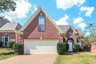 2721 Misty Bay Dr in Arlington, TN - Building Photo