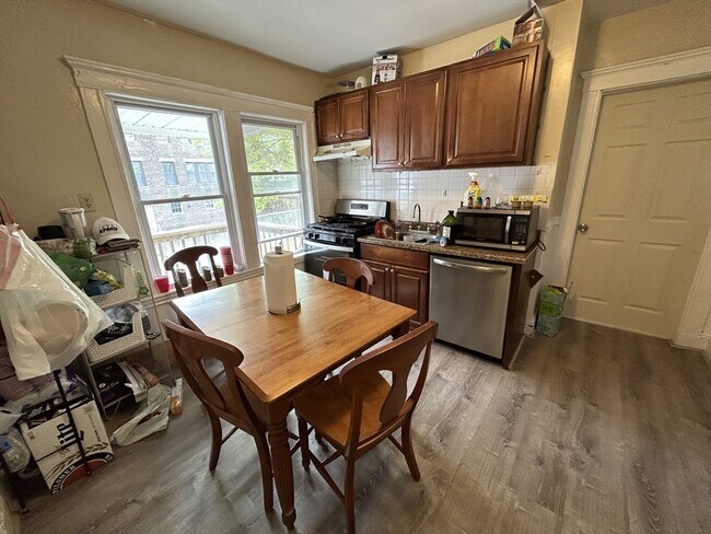 9 Radnor Rd in Boston, MA - Building Photo - Building Photo