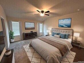 13315 Whisper Rnch in San Antonio, TX - Foto de edificio - Building Photo