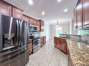 3610 Wellsburg Way in Knoxville, TN - Foto de edificio - Building Photo