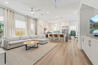 20847 Acorn Cir in Los Angeles, CA - Building Photo - Building Photo