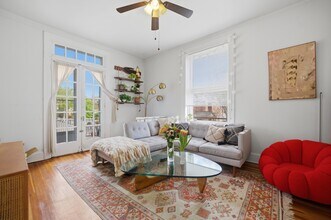 324 Colonial Ave, Unit 4 in Norfolk, VA - Building Photo - Building Photo