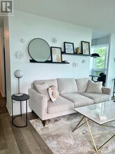 4900 Glen Erin Dr in Mississauga, ON - Building Photo - Building Photo