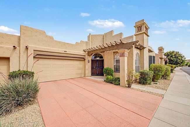 7955 E Chaparral Rd in Scottsdale, AZ - Building Photo - Building Photo