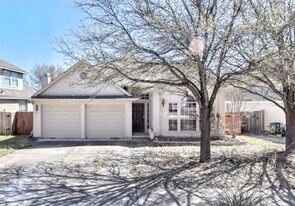 1917 Maize Bend Dr in Austin, TX - Building Photo