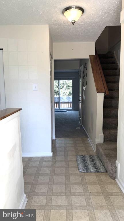 property at 4989 Pintail Ct