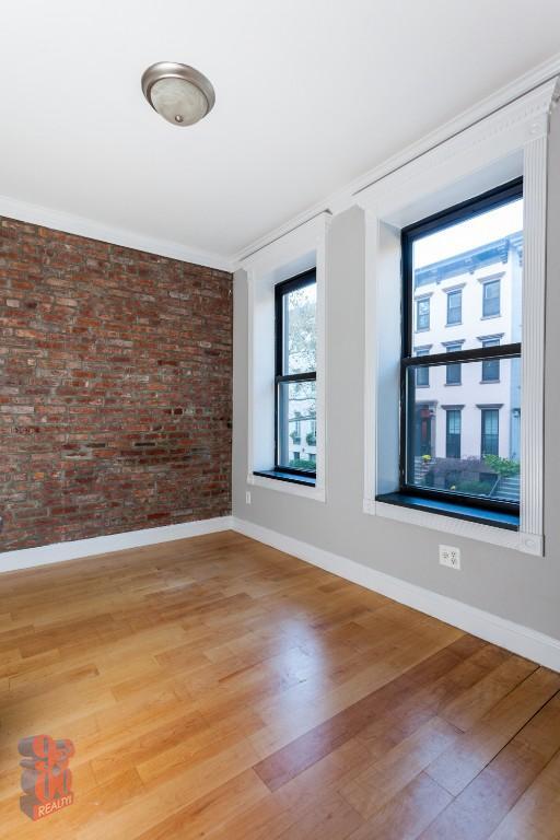 property at 346 E 18th St