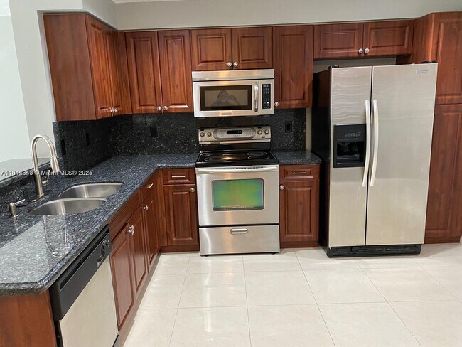 property at 1390 Veracruz Ln