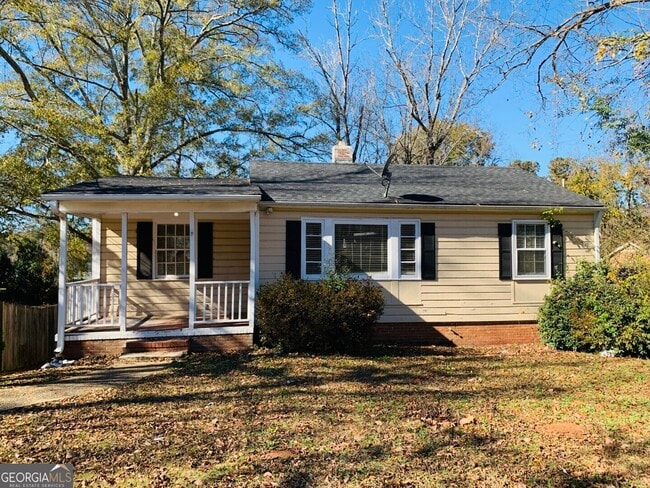 613 N Greenwood St in Lagrange, GA - Building Photo - Building Photo