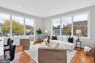 100 Forrest Ave in Narberth, PA - Building Photo
