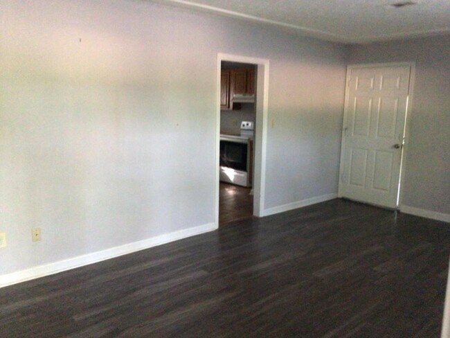 1508 Peachcrest Rd photo'