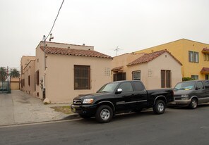 4141 Monroe St in Los Angeles, CA - Building Photo