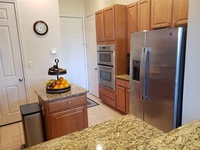 1205 Lake Vista Ln in Richardson, TX - Building Photo - Building Photo