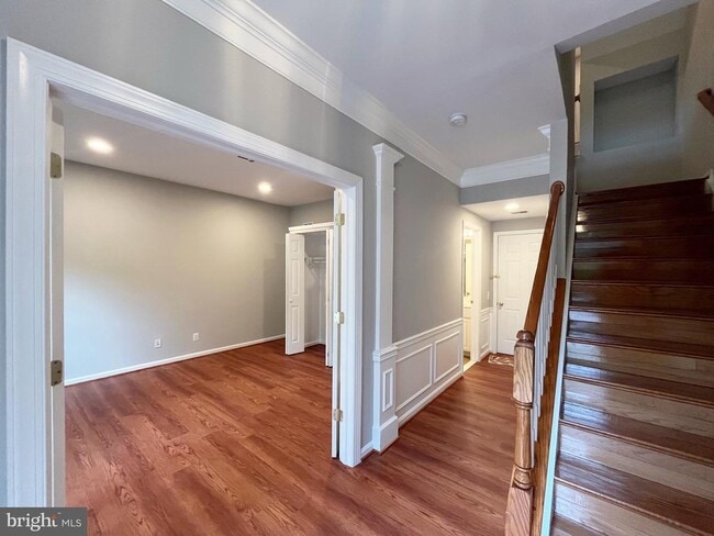 4996 Centreville Farms Rd in Centreville, VA - Building Photo - Building Photo