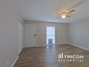 508 Monroe Ave in St. Charles, IL - Building Photo - Building Photo