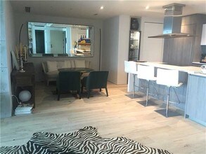 350 Ocean Dr-Unit -304N in Key Biscayne, FL - Building Photo - Building Photo