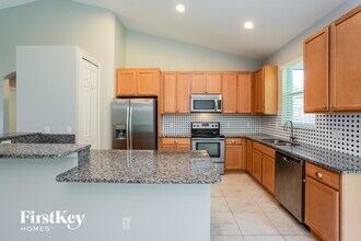 12924 24th Ct E in Parrish, FL - Foto de edificio - Building Photo