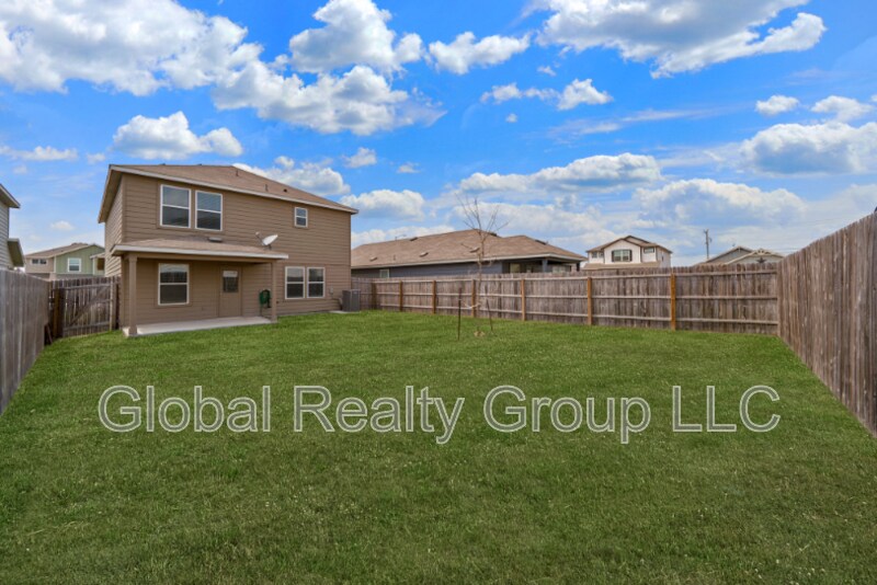6022 Bluestem Wy in San Antonio, TX - Building Photo