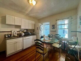 30 Adams St, Unit 1 in Medford, MA - Building Photo