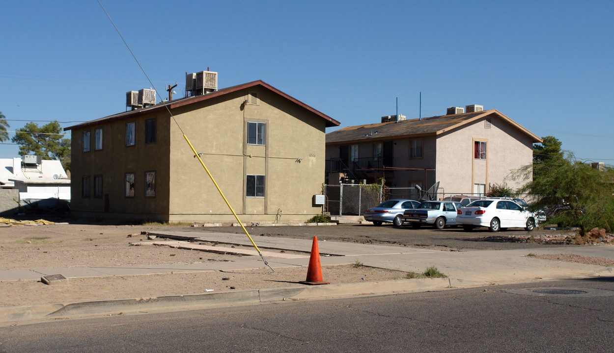 1046-1066 W Polk St in Phoenix, AZ - Building Photo