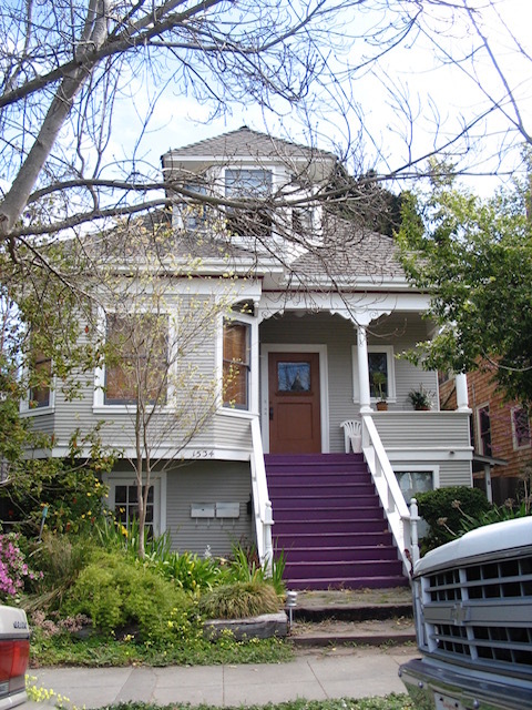 1534 Benton St in Alameda, CA - Building Photo